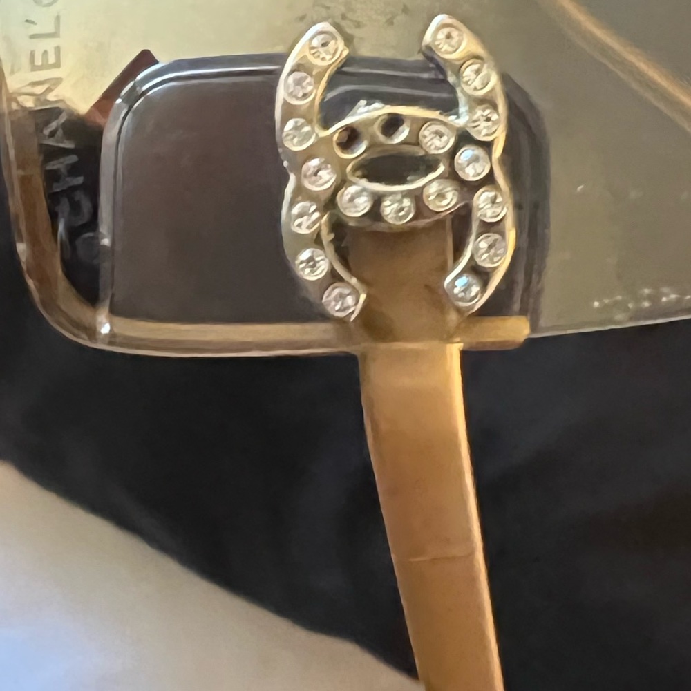 Ultra RARE Vintage Chanel Rimless Sunglasses 🔥 - Picture 9 of 16